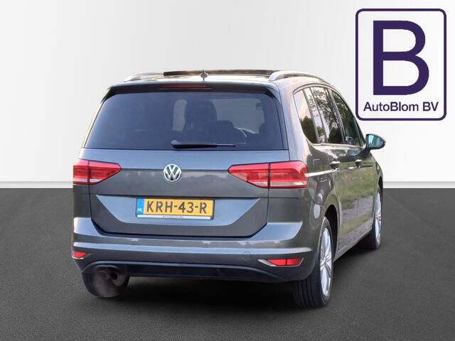 Volkswagen TOURAN 1.4 TSI Sound 7p / Trekhaak / Panodak / Carplay