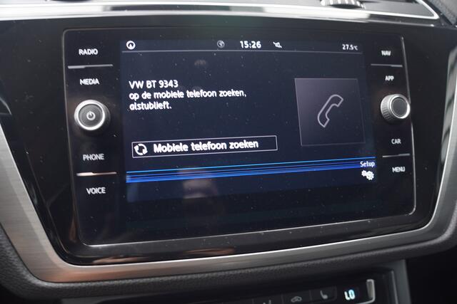 Volkswagen TOURAN 1.5 TSI Highline - 7 PERS - TREKHAAK - ADAPT. CRUISE - AUTOMAAT -