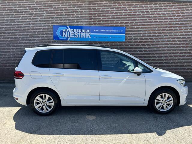 Volkswagen TOURAN 1.5 TSI Comfortline Business 7p Keyless/ACC/PDC/E-Klep/stoelverwarming