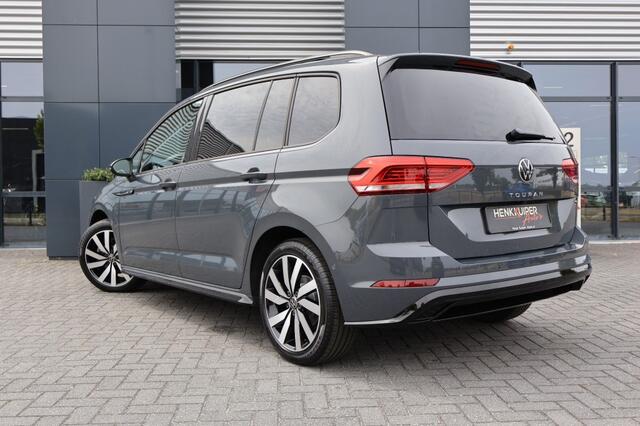 Volkswagen TOURAN 1.5 TSI DSG R-Line / 7 persoons/ Camera / LED/ PDC/ App-Connect/ Navi