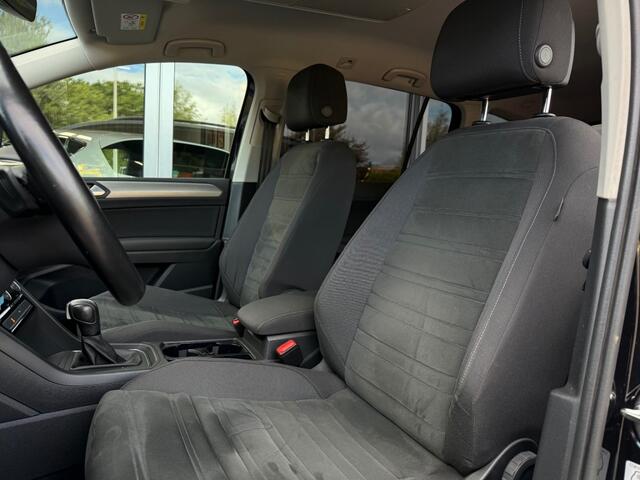 Volkswagen TOURAN 1.5 TSI Comfortline Business 7p - Alcantara Massage Navi Cruise Stoelverw.