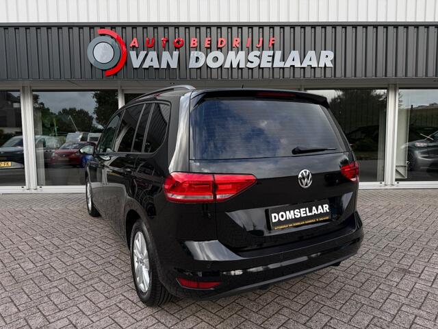 Volkswagen TOURAN 1.5 TSI Comfortline Business 7p - Alcantara Massage Navi Cruise Stoelverw.