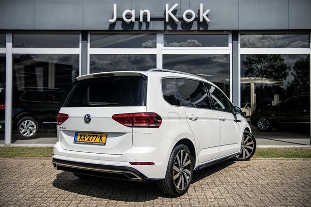 Volkswagen TOURAN 1.5 TSi 150 pk Highline Business R-line 7p | Keyless | Full LED | Camera | Stoelverwarming