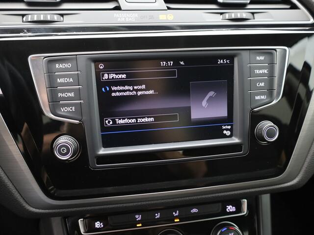 Volkswagen TOURAN 1.2 TSI Comfortline | Trekhaak | Camera | PDC V&A | Navi | Prijs Rijklaar!!