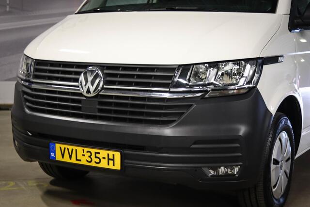 Volkswagen TRANSPORTER 2.0 TDI L2H1 28 Comfortline EURO 6 | NAVI PACK | AIRCO | CRUISE | DAB | APPLE | PDC | TREKHAAK