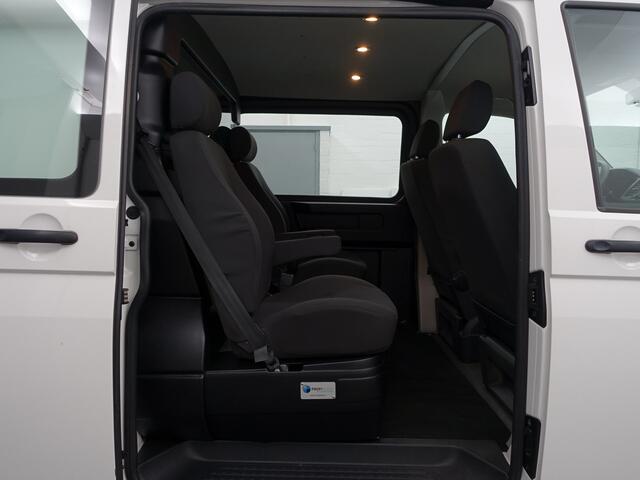 Volkswagen TRANSPORTER 2.0 TDI L2 Highline- Dubbele Cabine, 4/5 Pers, Carplay, Park Assist, Navi, Cruise, Trekhaak