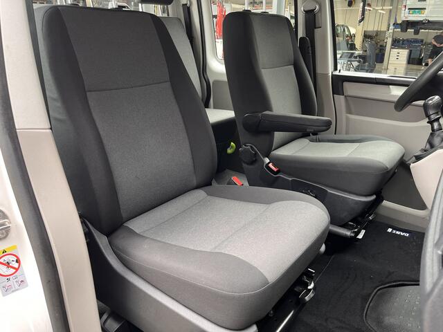 Volkswagen TRANSPORTER 2.0 TDI L2H1 DC 102pk Pick-up Trekhaak Airco Camera Cruise controle Navigatie Dubbele cabine Euro 6 Dealer onderhouden 1e Eigenaar Open laadbak Pick-up p-up Bakwagen