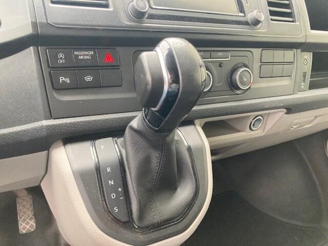 Volkswagen TRANSPORTER High Line L2H1 DSG 204 Pk Trekhaak Navi Cruise