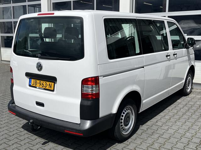 Volkswagen TRANSPORTER Kombi 2.0 TDI DSG Automaat 140 pk L1H1 BTW en BPM vrij Airco Cruise control Trekhaak PDC 1e eigenaar Euro 5 Personenbus Kombi Combi Tourer Groepsvervoer