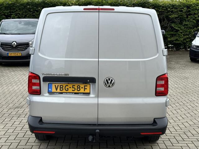 Volkswagen TRANSPORTER 2.0 TDI 150PK EURO6 L1H1 Trekhaak/cruise control/app Connect