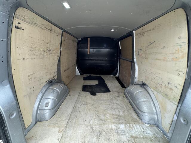 Volkswagen TRANSPORTER 2.0 TDI 150PK EURO6 L1H1 Trekhaak/cruise control/app Connect