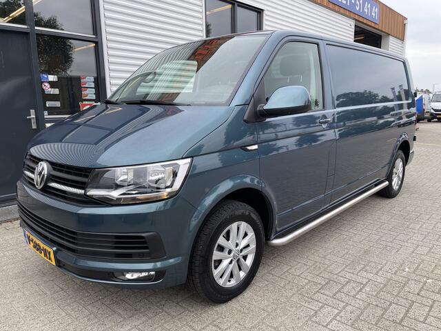 Volkswagen TRANSPORTER 2.0 TDI 150pk DSG automaat L2H1 Highline / vaste prijs rijklaar ¤ 22.950 ex btw / lease vanaf ¤ 410 / airco / cruise / navi / camera / trekhaak 2500 kg / pdc voor en achter !