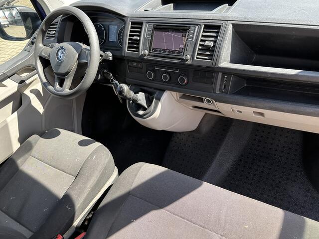 Volkswagen TRANSPORTER 2.0 TDI 102PK EURO6 L2H1 Trekhaak/cruise control/app connect