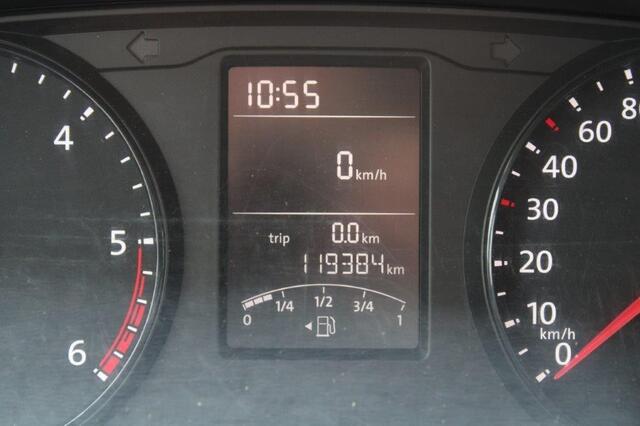 Volkswagen TRANSPORTER 2.0 TDI 102pk L1H1 Trend airco/cruise/trekhaak/imperiaal