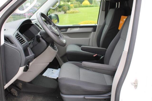 Volkswagen TRANSPORTER 2.0 TDI 102pk L1H1 Trend airco/cruise/trekhaak/imperiaal
