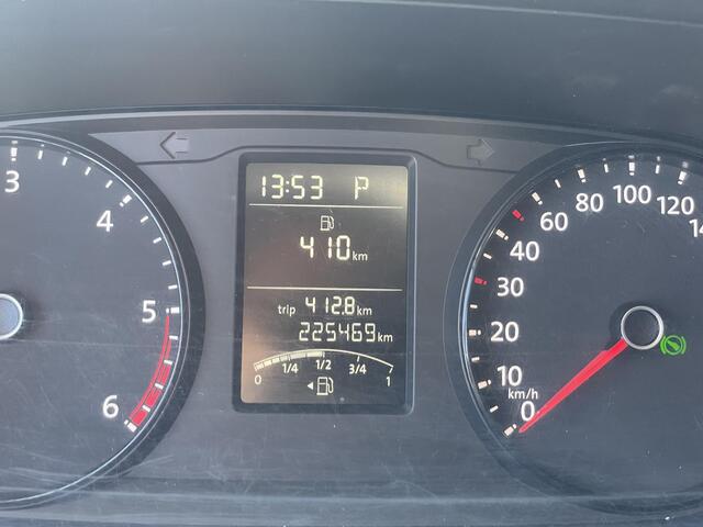 Volkswagen TRANSPORTER 2.0 TDI L2H1 DSG airco cruise 1 eigenaar.