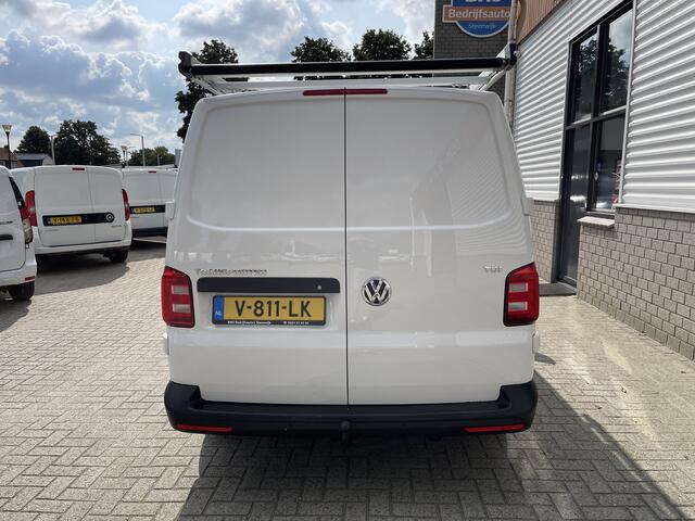 Volkswagen TRANSPORTER 2.0 TDI 102pk L1H1 Trendline / vaste prijs rijklaar ¤ 17.950 ex btw / lease vanaf ¤ 329 / airco / cruise / bijrijdersbank / imperial / ingerichte laadruimte met sloten !