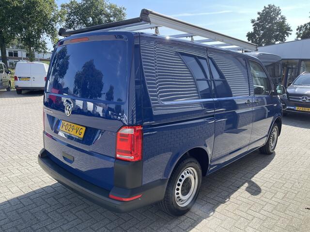 Volkswagen TRANSPORTER 2.0 TDI 102pk L1H1 Comfortline / vaste prijs rijklaar ¤ 17.950 ex btw / lease vanaf ¤ 329 / airco / cruise / navigatie / imperial / achterklep / parkpilot / 2 stoelen met armsteun !