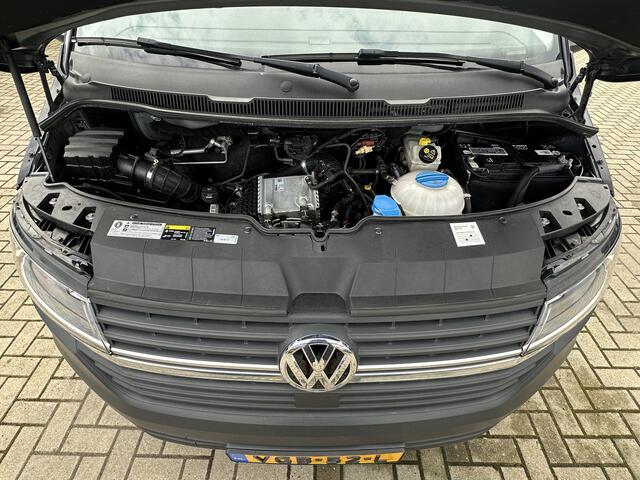 Volkswagen TRANSPORTER 2.0 TDI 110 PK L2H1 EURO6 Cruise control/Navigatie systeem/pdc