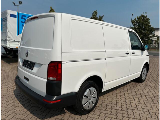 Volkswagen TRANSPORTER T 6.1 2.0 TDI L1H1 28 3-zitter airco camera