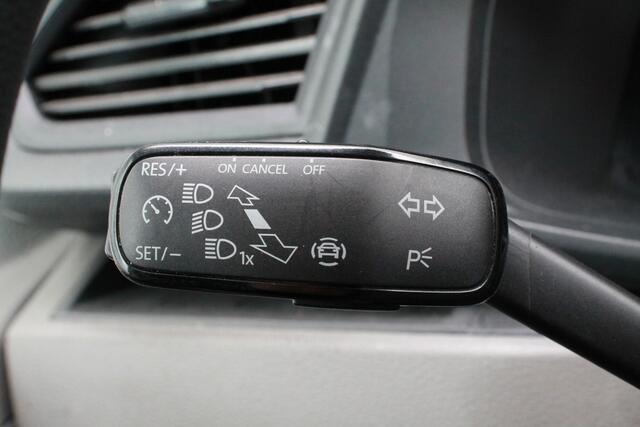 Volkswagen TRANSPORTER 2.0 TDI L2 EURO 6 - Airco - Navi - Cruise - ¤ 15.900,- Excl.