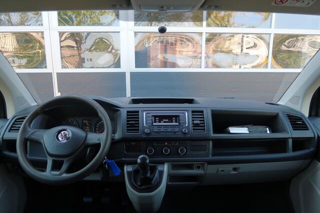 Volkswagen TRANSPORTER 2.0 TDI L2H1 DC AIRCO/ CRUISE/ TREKHAAK