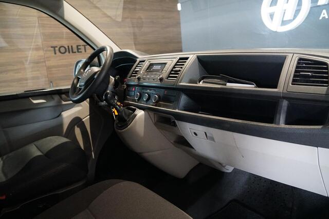 Volkswagen TRANSPORTER 2.0 TDI L1H1 *56397KM* + AIRCO / TREKHAAK / PDC / IMPERIAAL