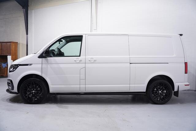 Volkswagen TRANSPORTER 2.0 TDI 150 pk DSG Bulli Edition 2x Schuifdeur 20" Vossen Look, Spoilers V+A, LED Koplampen, Navi, Camera, 3-Zits