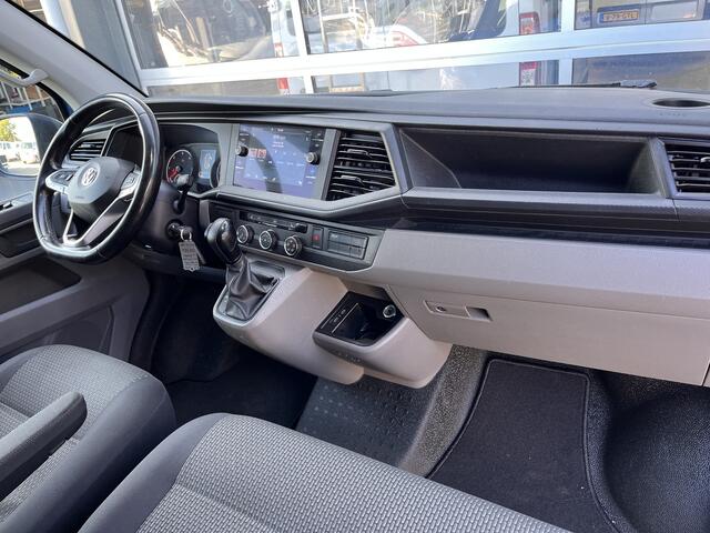 Volkswagen TRANSPORTER 2.0 TDI L1H1 4Motion Bulli DSG 150pk Verhoogd All Terrain Banden Airco Cruise control Trekhaak 2500 kg trekgewicht Apple carplay Camera Stoelverwarming 3-Persoons Off road Euro 6