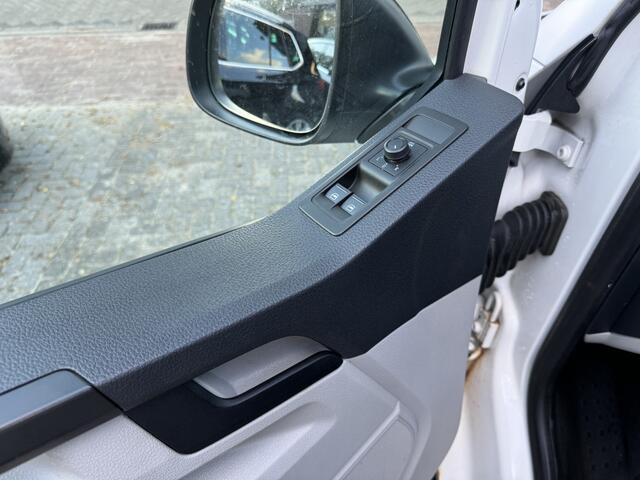 Volkswagen TRANSPORTER Kombi 2.0 TDI L1H1 9-Persoons