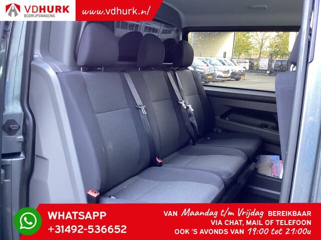 Volkswagen TRANSPORTER T6.1 2.0 TDI 150 pk DSG Aut. L2 (DEMO) Adapt.Cruise/ LED/ Standkachel/ Stoelverw./ Navi/ Carplay/ PDC/ LMV/ Trekhaak