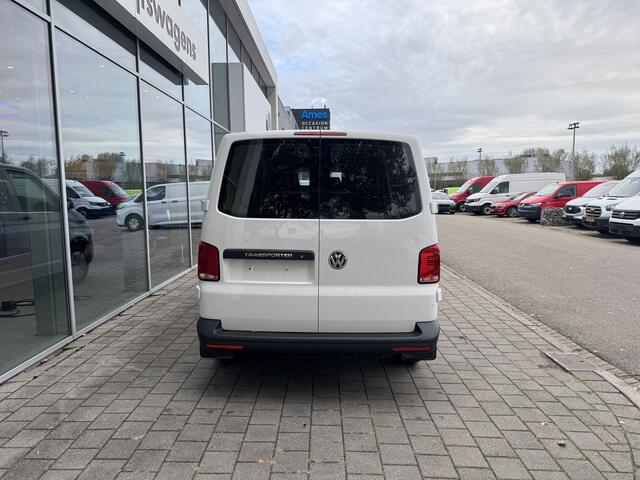 Volkswagen TRANSPORTER 2.0 TDI L2H1 28 bestelwagen 150 pk | Airco | betimmering | bijrijdersbank