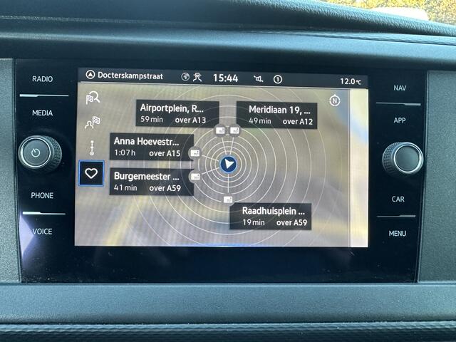 Volkswagen TRANSPORTER 2.0 TDI 110 Euro6 PK L2H1 Navigatiesysteem/app connect/3zits