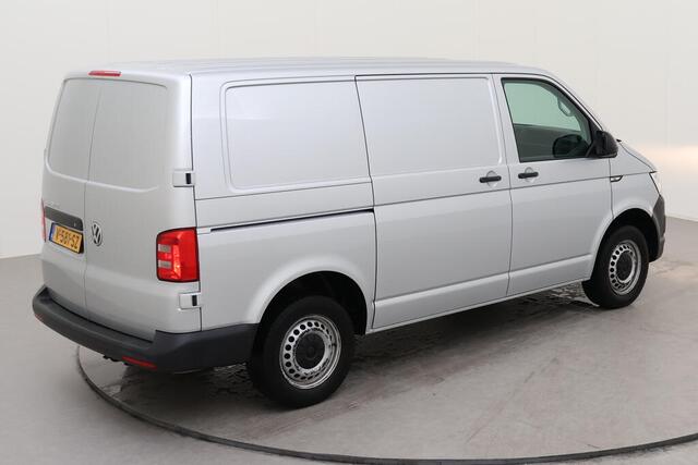 Volkswagen TRANSPORTER 2.0 TDI L1H1 Comfortline 102 pk / Navigatie / PDC