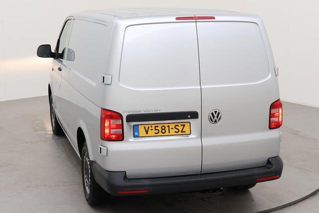 Volkswagen TRANSPORTER 2.0 TDI L1H1 Comfortline 102 pk / Navigatie / PDC