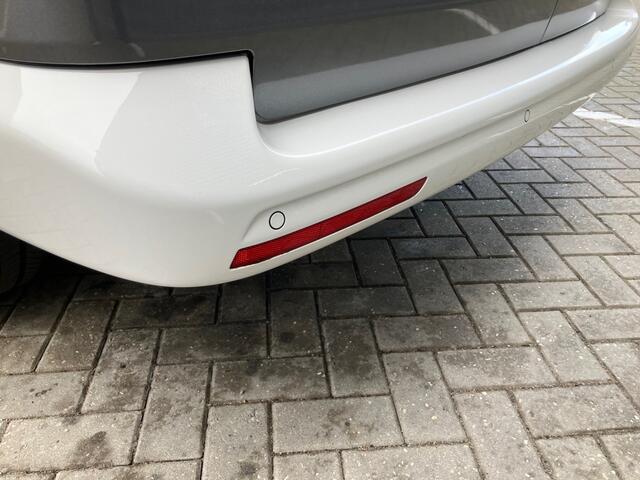 Volkswagen TRANSPORTER 2.0 TDI 150 PK DSG L1H1 28 Bulli Two Twone (wrap)