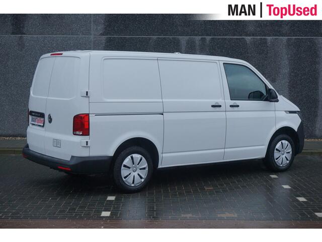 Volkswagen TRANSPORTER 2.0 TDI L1H1 Comfortline / 110 PK / Apple Carplay / Airco / Parkeersensoren /