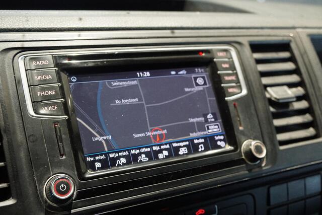 Volkswagen TRANSPORTER 2.0 TDI L2H1 Highline + NAVIGATIE / TREKHAAK