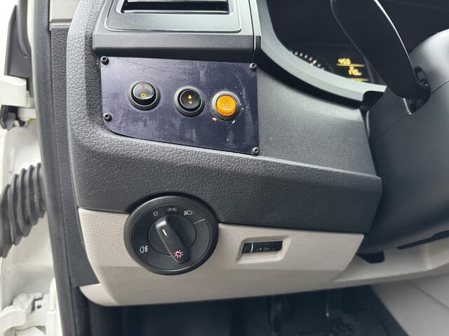 Volkswagen TRANSPORTER 2.0 TDI 102pk 3 Zijden Kipper Airco Trekhaak 2200kg Airco Cruise controle Telefoonverbinding 1e eigenaar Dealer onderhouden Kieper P-up Doka Pritsche Ahk 2200kg Euro 5