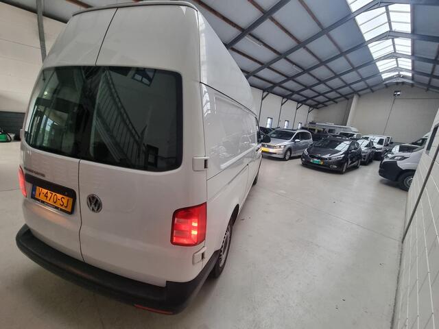 Volkswagen TRANSPORTER 2.0 TDI L2H2 Trendline Airco | audio | CV op afstand | weinig kilometers !!!