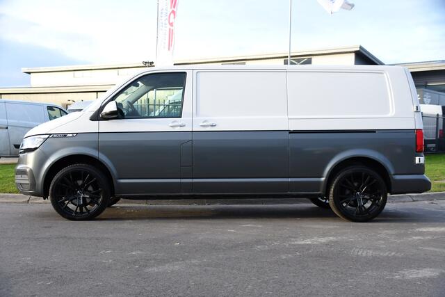 Volkswagen TRANSPORTER 2.0 TDI L2H1 30 PB Edition Camera, Cruise, Carplay, LED, 150PK, Automaat, Sensoren, Stoelverwarming, UNIEK!