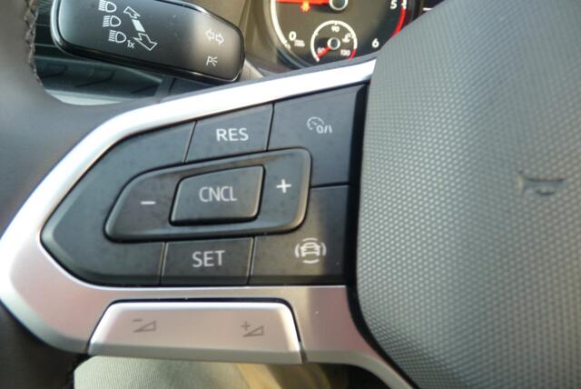 Volkswagen TRANSPORTER 2.0 TDI L2H1 28 Comfortline cruise, apple play, achterdeuren nieuw 111pk