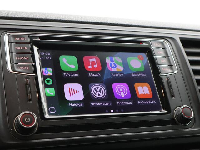 Volkswagen TRANSPORTER 2.0 TDI 150 PK L2H1 HIGHLINE + LED / ADAPTIVE CRUISE / 2500 KG TREKHAAK / APPLE CARPLAY