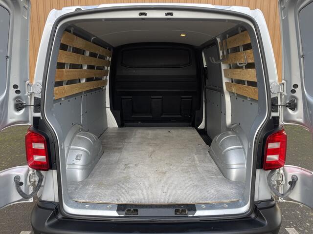 Volkswagen TRANSPORTER 2.0 TDI L1H1 Comfortline | Bluetooth | Airconditioning | Stop&GO | Parkeersensoren Achter | USB | 12 Volt |