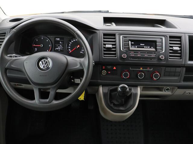 Volkswagen TRANSPORTER 2.0 TDI L2H1 DUBBEL CABINE EURO 6 + TREKHAAK / CRUISE CONTROL