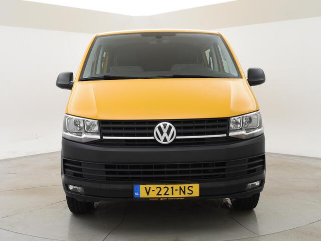 Volkswagen TRANSPORTER 2.0 TDI L2H1 DUBBEL CABINE EURO 6 + TREKHAAK / CRUISE CONTROL