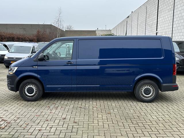 Volkswagen TRANSPORTER 2.0 TDI L2H1 150PK EURO 6 Cruise control/trekhaak/navigatie