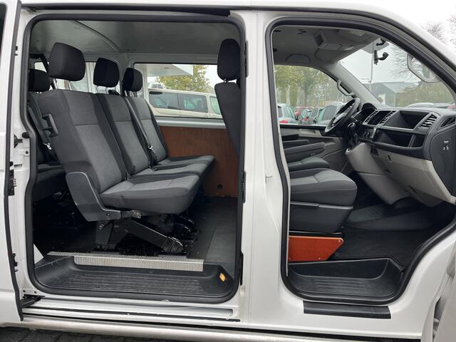 Volkswagen TRANSPORTER Kombi 8-persoons 2.0 TDI DSG Automaat L1H1 BTW en BPM vrij Airco Cruise control Trekhaak PDC 1e eigenaar Euro 6 Combi Personenbus Passenger Groepsvervoer Taxi