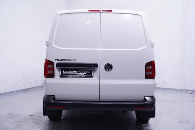 Volkswagen TRANSPORTER 2.0 TDI 150 pk DSG Aut. L2H1 Navi, PDC V+A Cruise Control, Laadruimte Pakket, Kasten Laadruimte, 3-Zits
