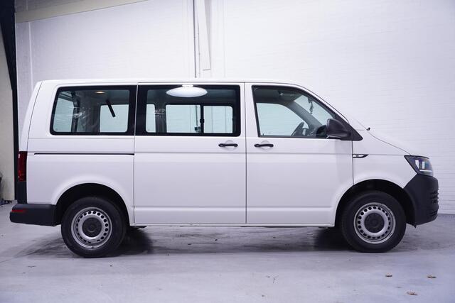 Volkswagen TRANSPORTER 2.0 TDI 150 pk DSG Aut. L1H1 Windowvan Airco, Cruise Control, Trekhaak 2.500 kg, PDC V+A, 3-Zits